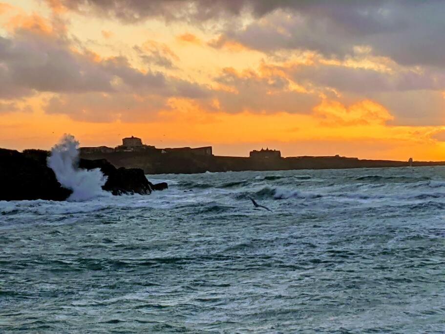 Large 4 Person Couples And Family Caravan In Newquay Bay Resort 外观 照片