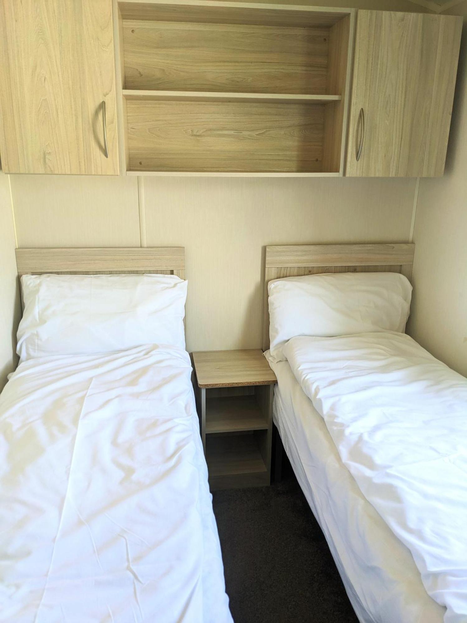 Large 4 Person Couples And Family Caravan In Newquay Bay Resort 外观 照片